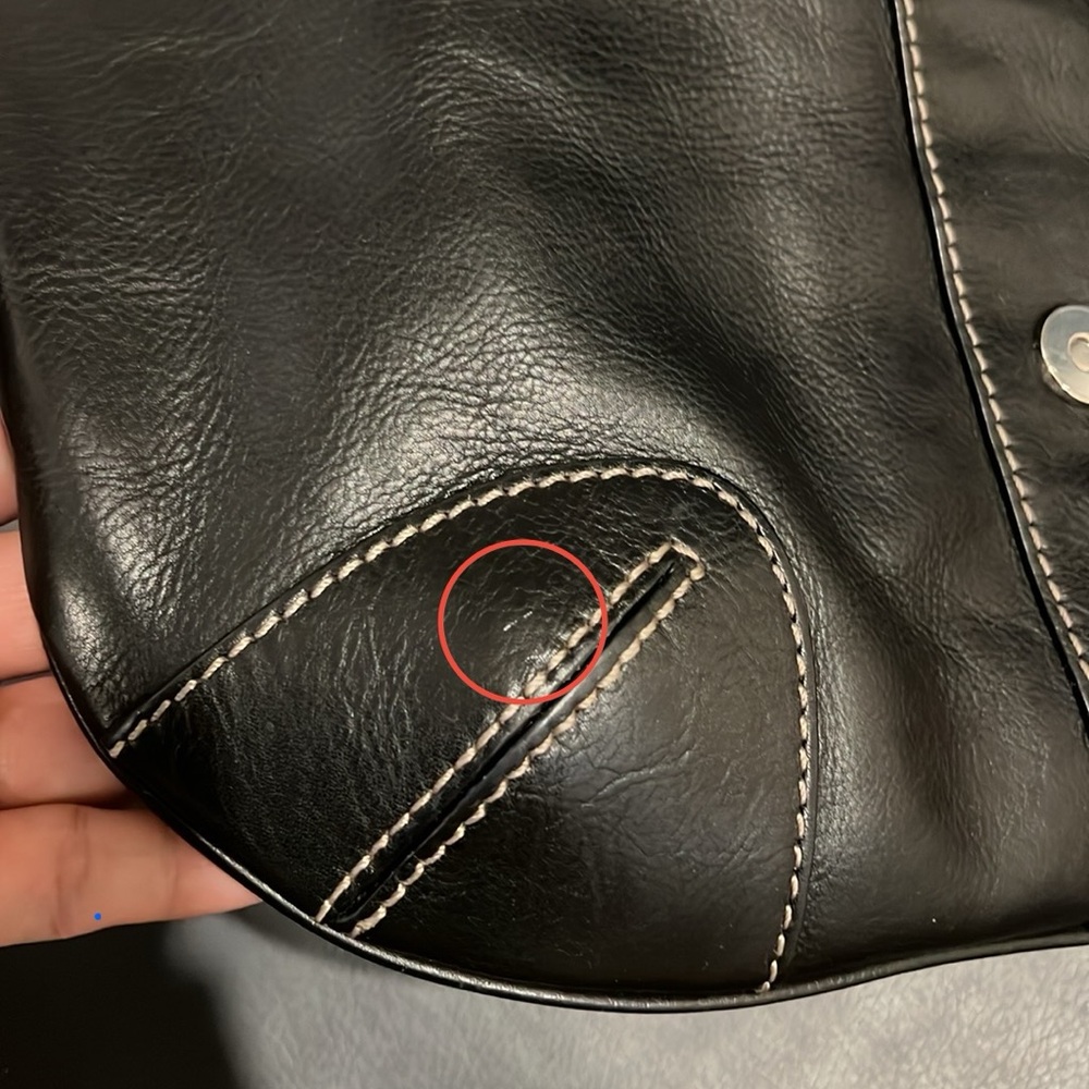 Michael Kors Hutton Black Leather Hobo Bag - Picture 8 of 15